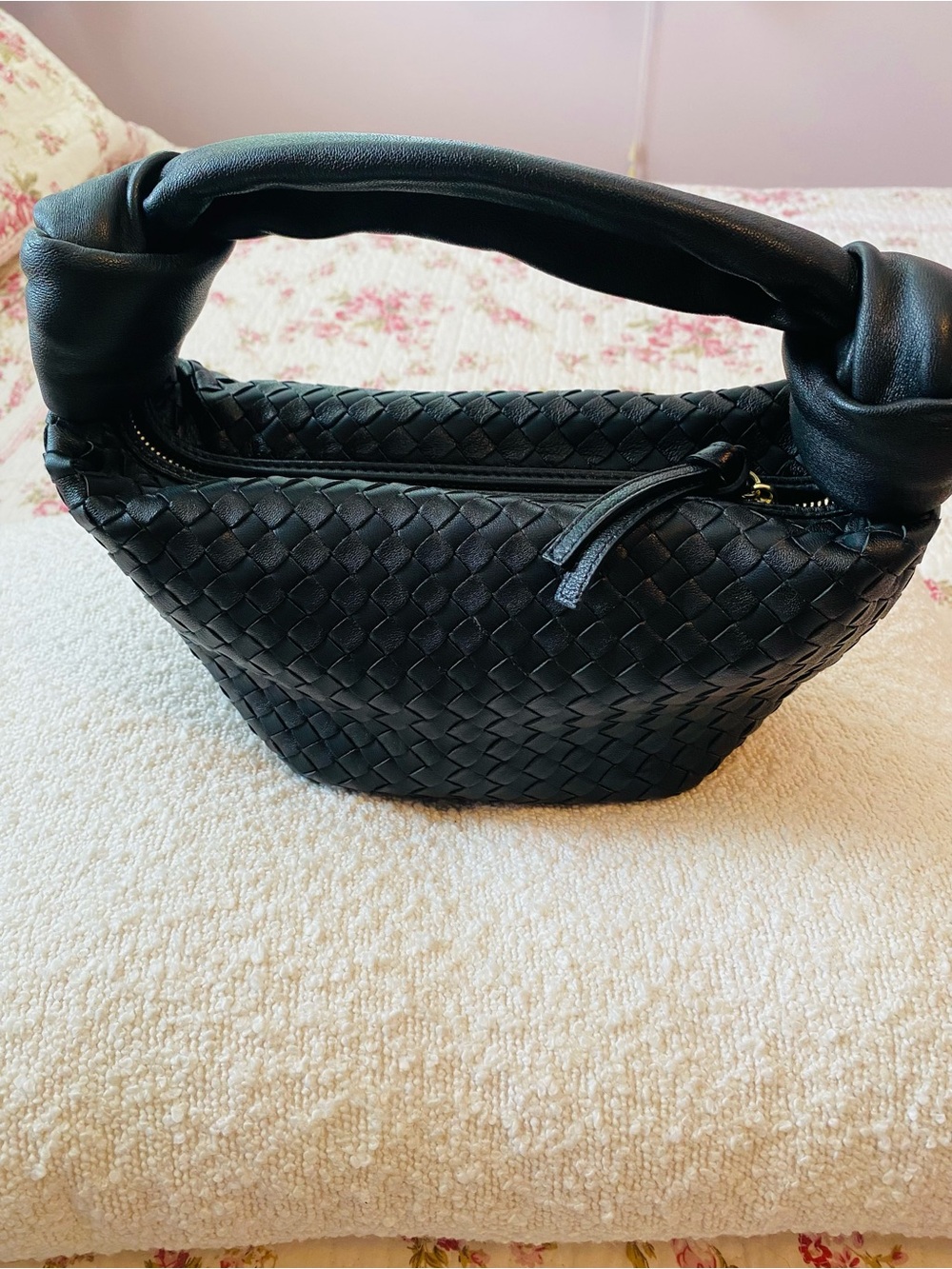 Woven Shoulder Bag with Padded Handle - Black